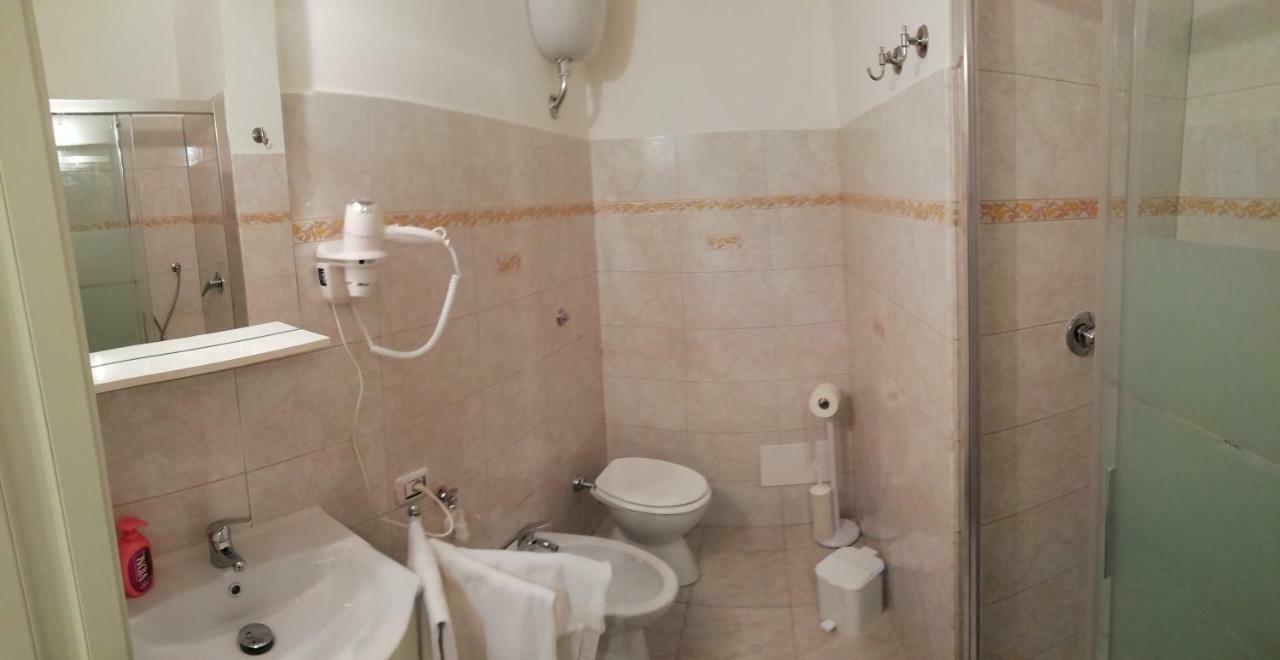 Urbino 33 Apartment *